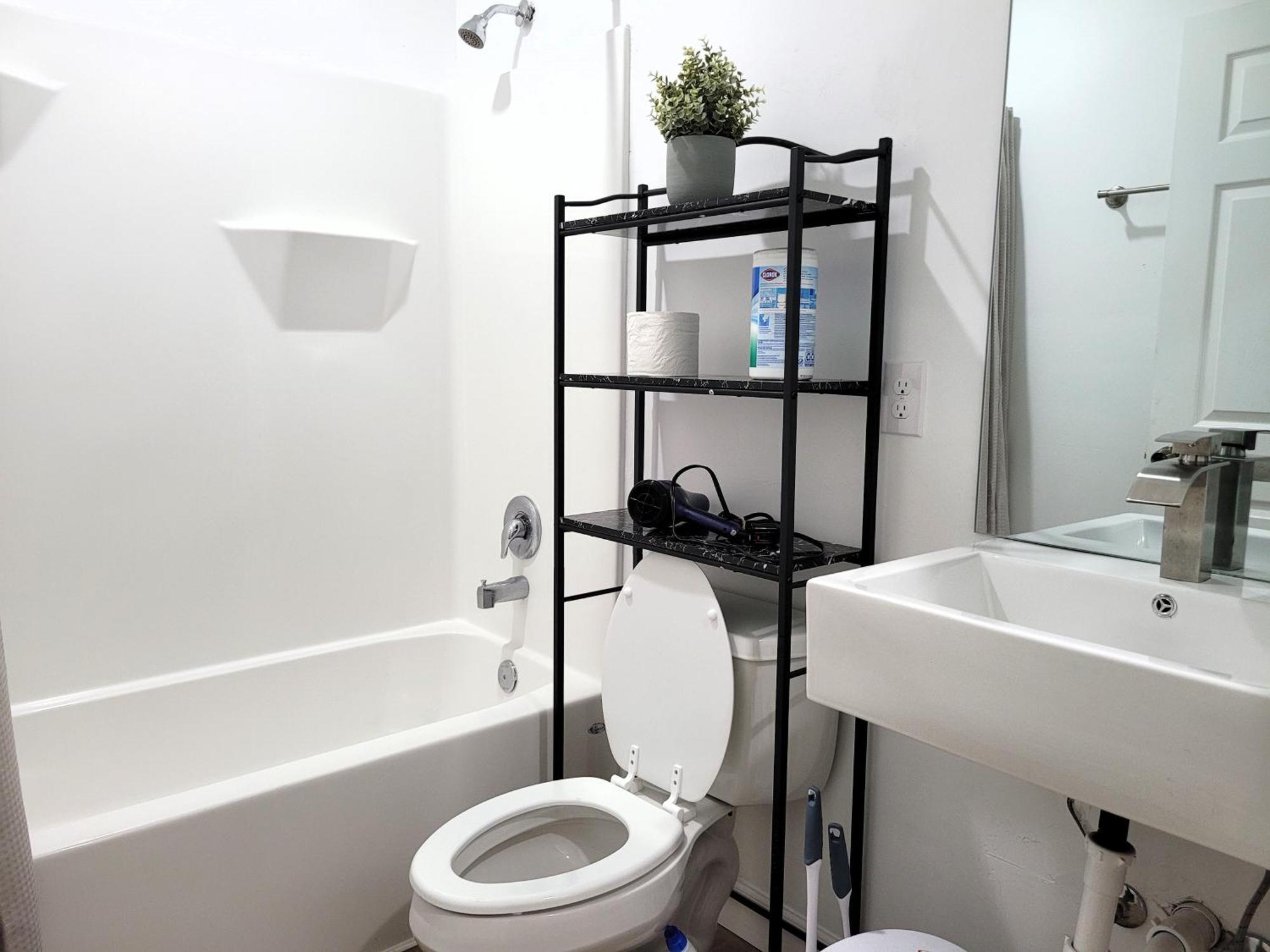 One Room In A Renovated Duplex House Near Fsu Tallahassee Exteriör bild