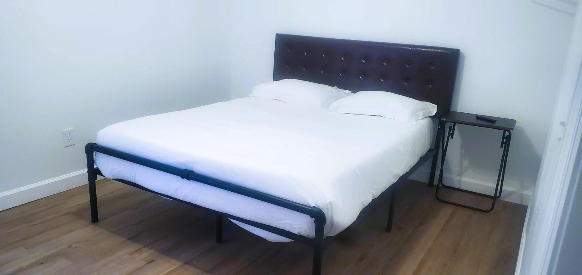 One Room In A Renovated Duplex House Near Fsu Tallahassee Exteriör bild
